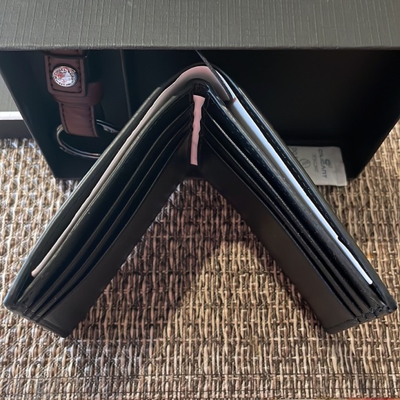 BNIB Michael Kors Slim Bifold Wallet & Keyfob Box Set - Picture 4 of 10